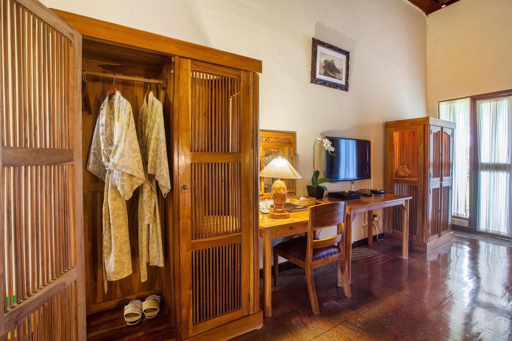 Junjungan Hotel&spa Wisma tamu 3*